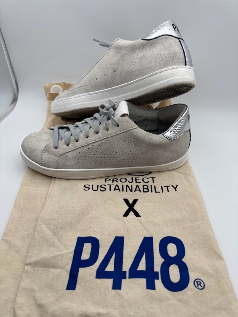 P448 John Shoes Womens 42 / 11 Silver White Low Top Lace Up Casual Sneakers